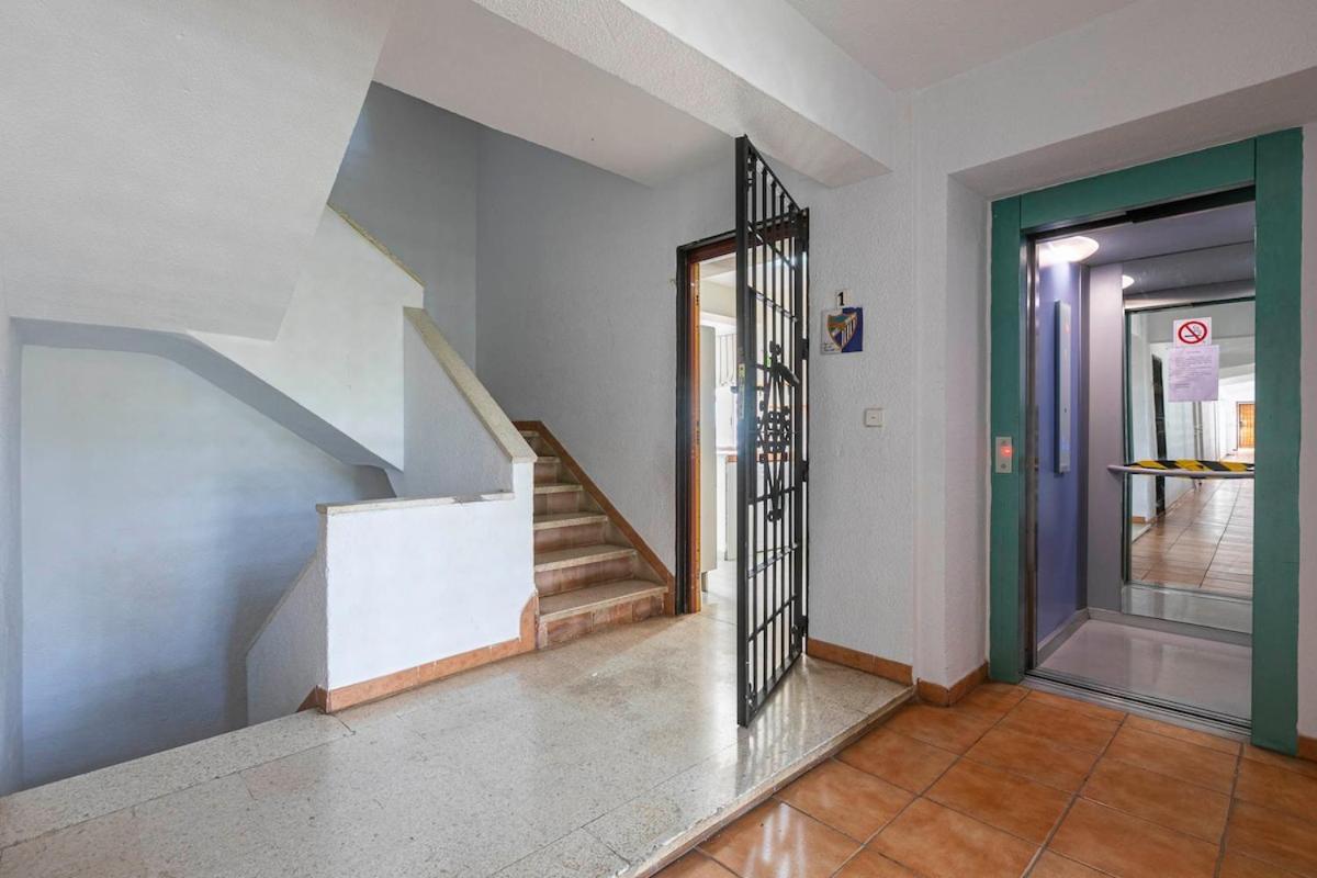 Apartamento Plaza Pedro - En Nueva Andalucia *